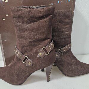 Brand New Kathy Van Zeeland Boots